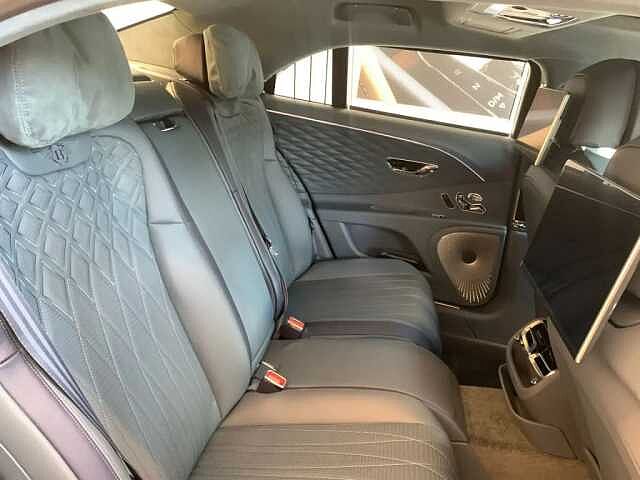 10:Bentley Flying Spur Speed W12, Saloon, Meteor, Bentley Porto