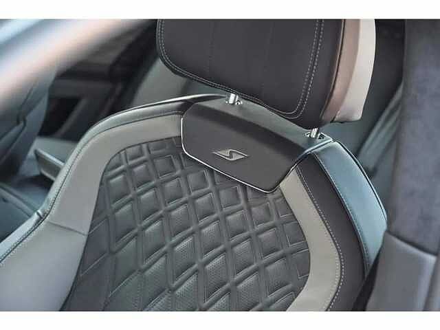 18:Bentley Flying Spur S V6 Hybrid, Saloon, Hallmark, Bentley Porto