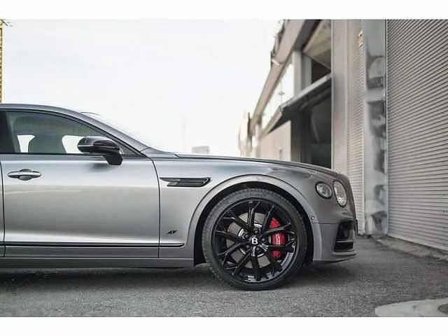 9:Bentley Flying Spur S V6 Hybrid, Saloon, Hallmark, Bentley Porto