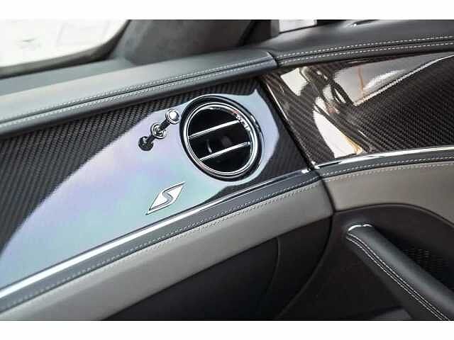 20:Bentley Flying Spur S V6 Hybrid, Saloon, Hallmark, Bentley Porto